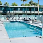 Hidden Gem In Ot Studio With Heated Pool
